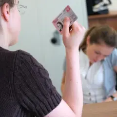 Czy spółdzielnia mieszkaniowa może żądać nr PESEL? Sprawdź, co wolno