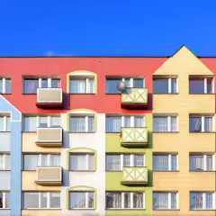 Ile kosztuje wykup mieszkania od spółdzielni? Sprawdź ukryte koszty