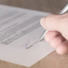 Przegląd techniczny budynku: umowa o dzieło czy zlecenie? Sprawdź!