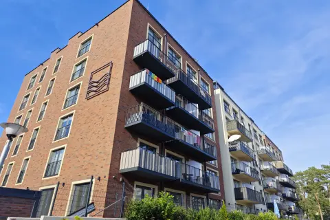Apartamenty inwestycyjne czy warto? Odkryj ryzyka i zyski inwestycji