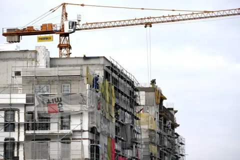 Ile zarabia deweloper na bloku? Zaskakujące fakty o dochodach