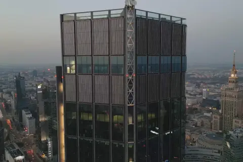 Ile pięter ma najwyższy budynek w Warszawie? Zaskakujące fakty o Varso Tower