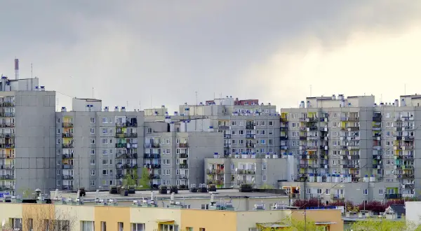 Mieszkanie socjalne ile metrów na osobę? Sprawdź minimalne normy