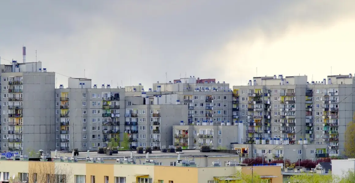 Mieszkanie socjalne ile metrów na osobę? Sprawdź minimalne normy